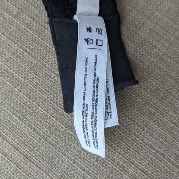 R LINE SLIGHTLY padded wireless black bra 38D B028 - Picture 9 of 10